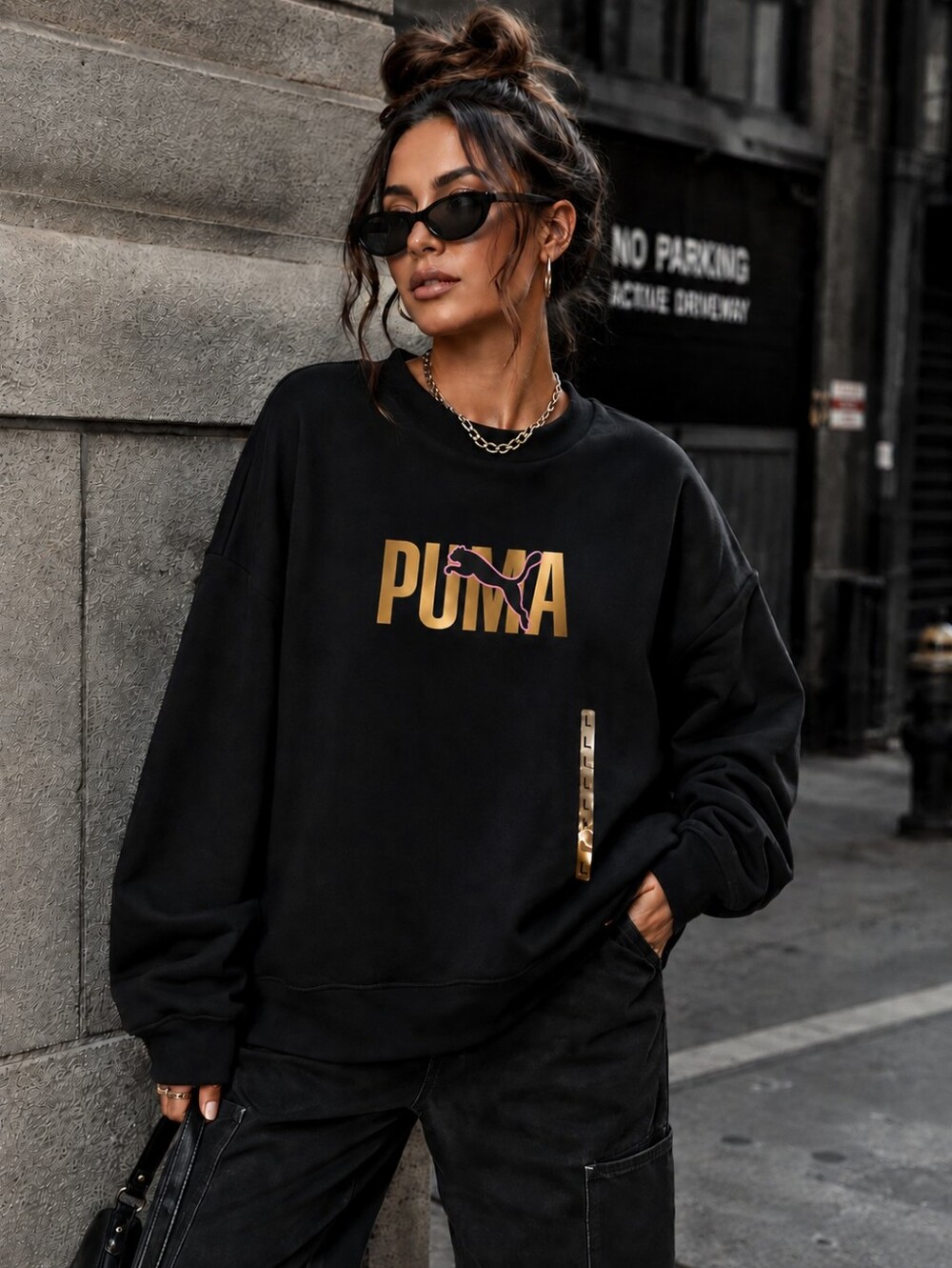 PUMA NWT Size Large Black Sweatshirt 🖤✨